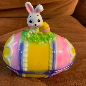 Vintage Norleans Easter egg trinket box